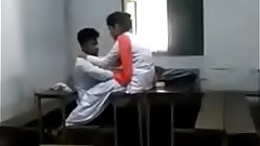 Real life indian school girl with her young lover boobs sucked - indian porn