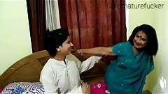 Indian old aunty boobs show