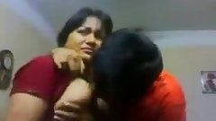 Indian aunty hot kiss