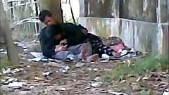 Desi cute indian lover sucking big cock in public park