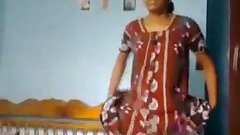 Indian wife get nude